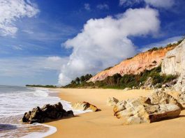 Praia do Rio da Barra, Trancoso é uma das praias mais lindas da Bahia