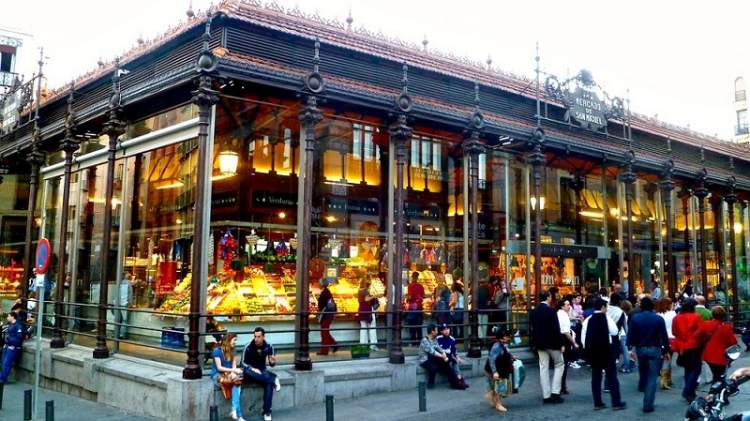 Mercado de San Miguel é uma das Atrações Gratuitas em Madri