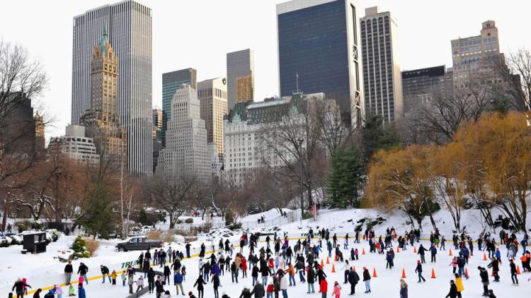 Patinação no Gelo no Central Park é uma das atrações no inverno de Nova York