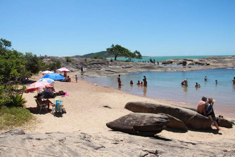 Praia do Coral do Meio é uma das melhores Praias de Vila Velha