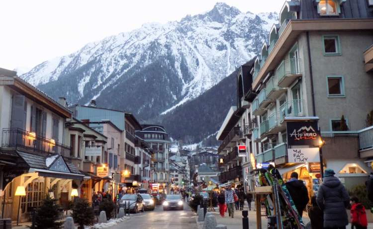 Chamonix na França é um dos melhores destinos para esquiar