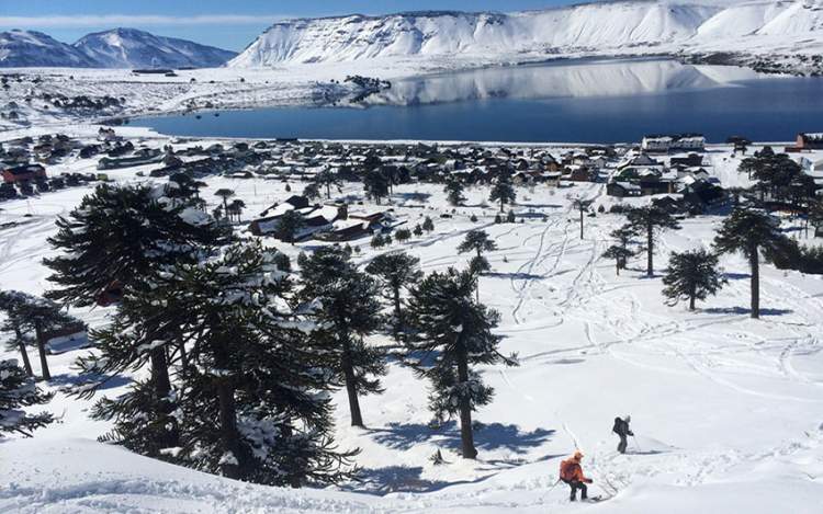 Caviahue na Argentina é um dos destinos de esqui na América do Sul