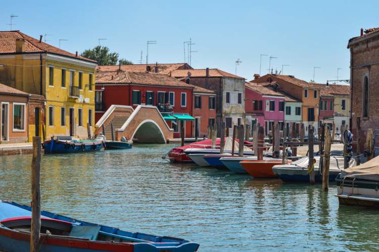 Conhecer Murano é uma das dicas para quem vai viajar a Veneza
