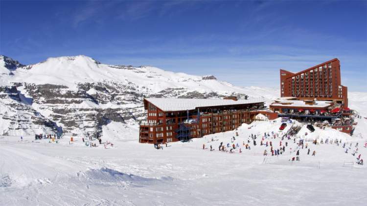 Valle Nevado no Chile é um dos destinos de esqui na América do Sul