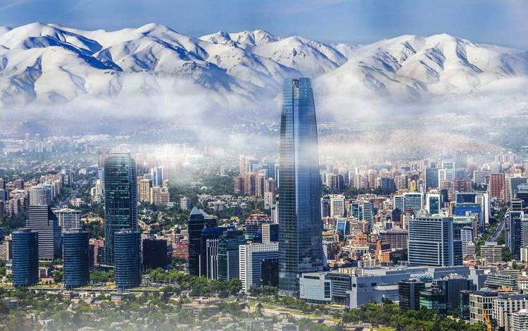 Santiago é um dos destinos baratos para viajar no exterior