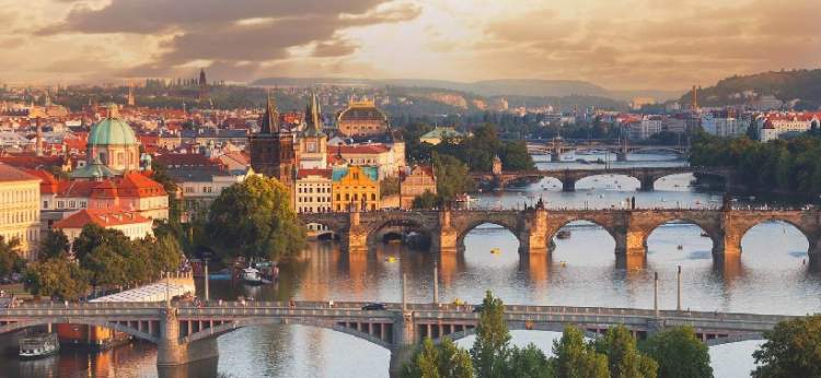 Praga é um dos destinos baratos para viajar pela Europa em 2019