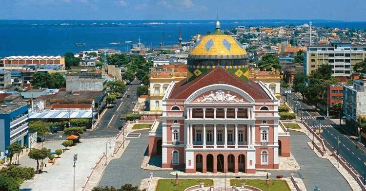 Manaus é um dos destinos nacionais lindos e baratos