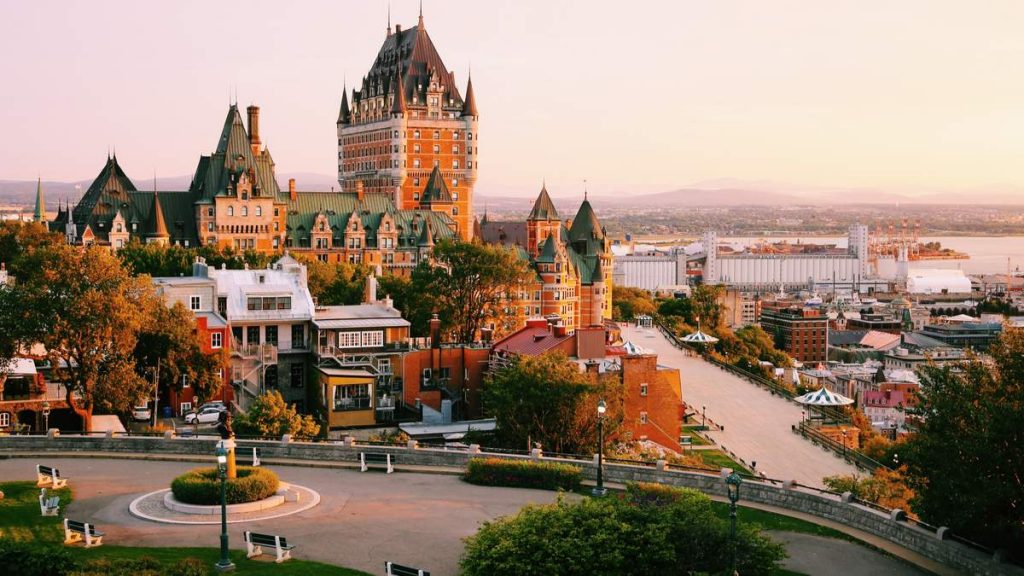 Quebec no Canadá é um dos destinos baratos para viajar em setembro de 2020