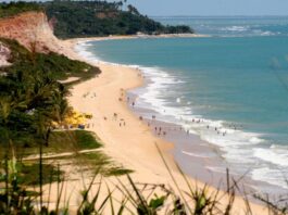 10 Melhores Praias de Porto Seguro: Descubra o Paraíso no Litoral Brasileiro